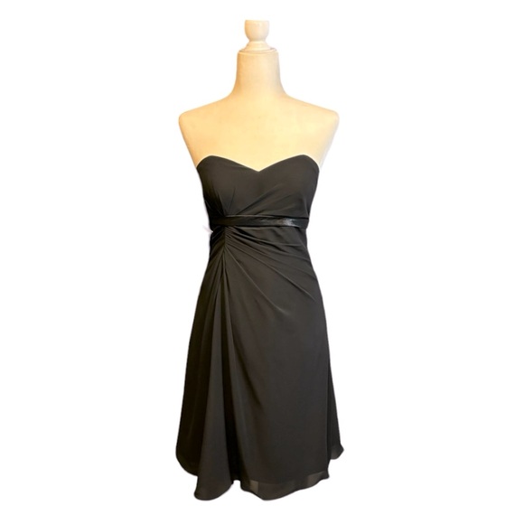 NWT Symphony of Venus Black Strapless Cocktail Dress Size 10 - Picture 1 of 8